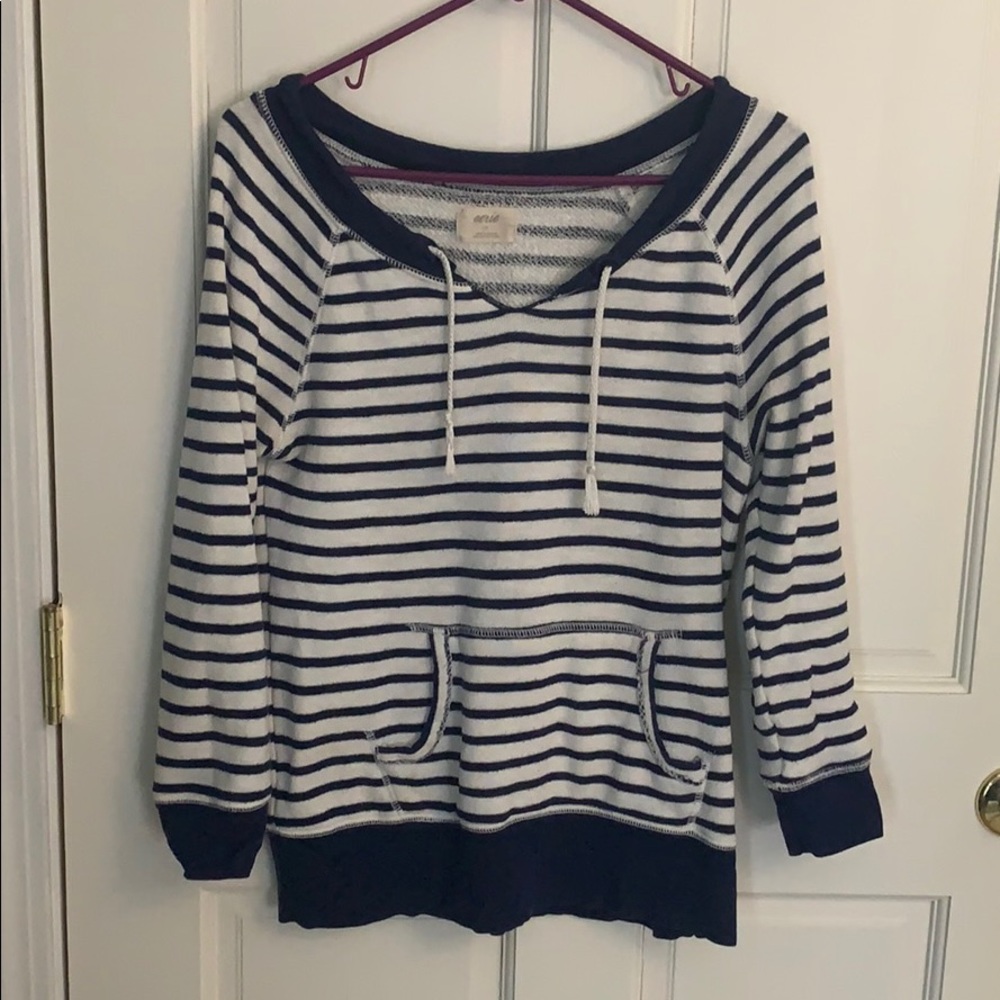 Blue and white summer sweatshirt